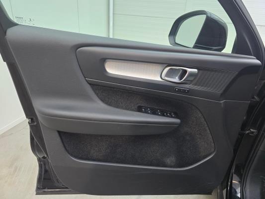 Volvo XC40 T4 Recharge Inscription Expression 1.5 211pk 2022 (Origineel-NL), P-822-BS