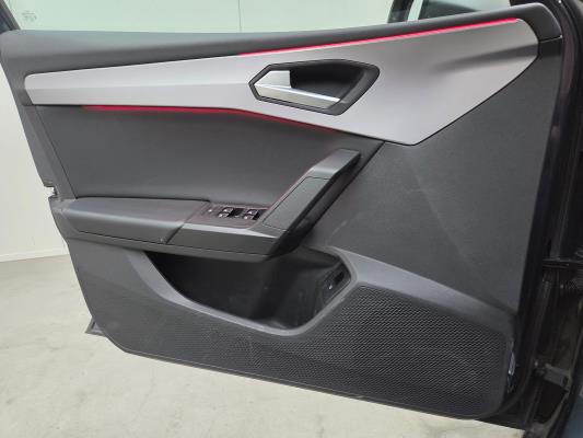 SEAT Leon Sportstourer eHybrid PHEV FR Business Intense 1.4 TSI 258pk 2021 (Origineel-NL), L-078-HB