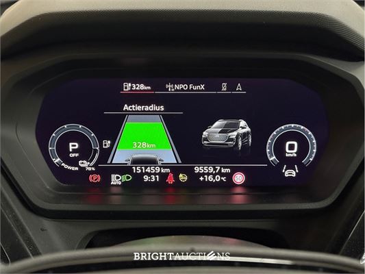 Audi Q4 50 Launch edition S Competition Quattro 77 kWh 2021 (Origineel-NL), N-031-PL