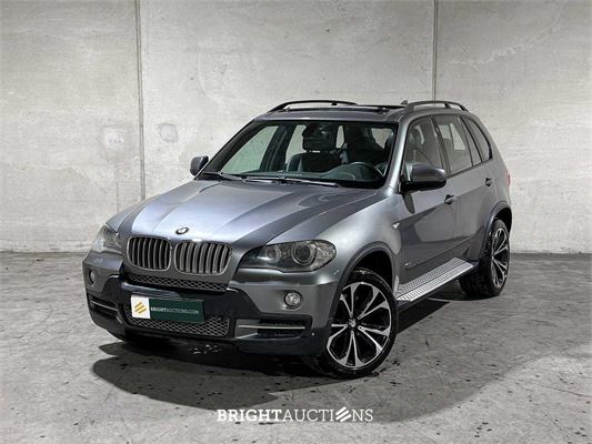 BMW X5 xDrive48i 4.8 V8 E70 355pk 2007, P-834-RB Youngtimer