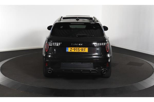 Lynk & Co 01 1.5 261pk 2024 (Origineel-NL), Z-915-RF