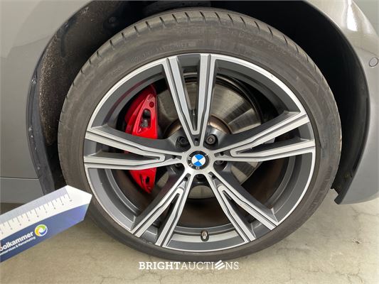 BMW 330e 3-serie eDrive Edition 296pk 2020 (Origineel-NL) 3-Serie, J-751-TG