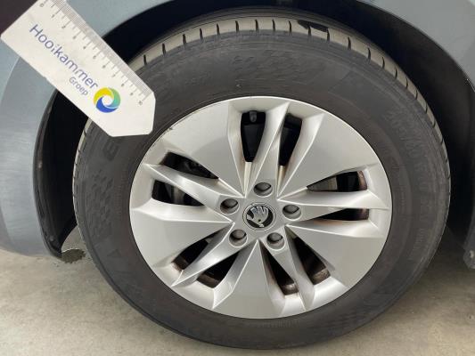 Skoda Octavia Combi Business Edition 1.0 TSI 110pk 2021 (Origineel-NL), K-576-SF