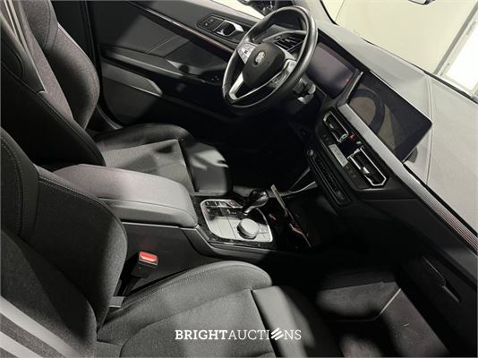 BMW 118i 1-serie 136pk 2024 (Origineel-NL) 1-Serie, GJK-72-N