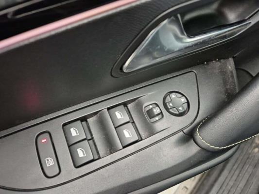 Peugeot 2008 Pt Gt 1.2 131pk 2022 (Origineel-NL), P-369-VX