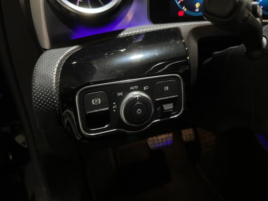 Mercedes-Benz A220 Premium Plus A-klasse 190pk 2019, T-192-LD