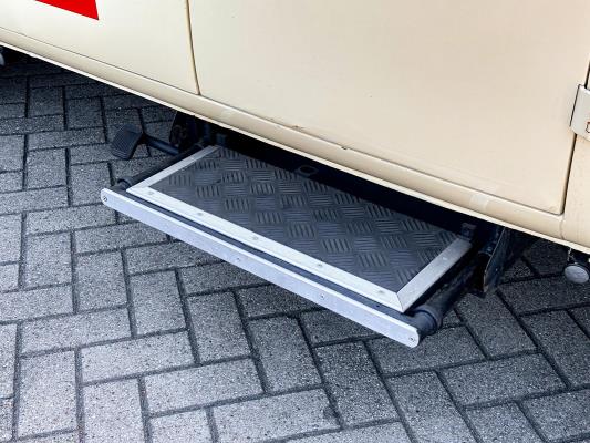 Volkswagen T1 Ambulance Transporter 1500-27 1965, BE-02-41