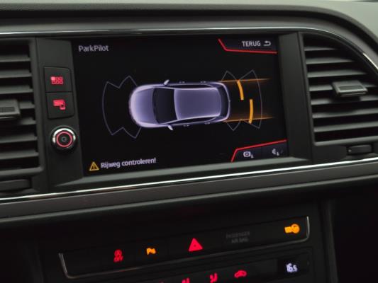 SEAT Leon ST EcoTSI Business Intense 1.0 116pk 2019, J-671-TB