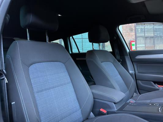 Volkswagen Passat Variant 1.4 TSI PHEV GTE Business 156pk 2021 (Origineel-NL+1e eigenaar), K-814-XG