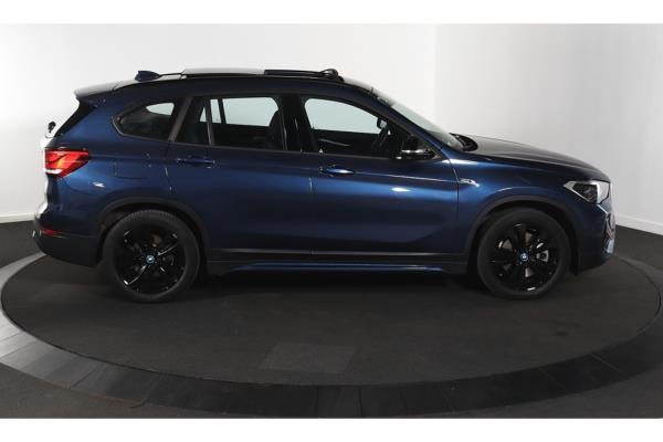 BMW X1 xDrive25e eDrive Edition 220pk 2022 (Origineel-NL), P-724-PG