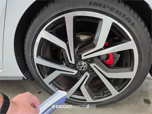 Volkswagen Polo GTI 2.0 TSI 200pk 2020, T-411-VH