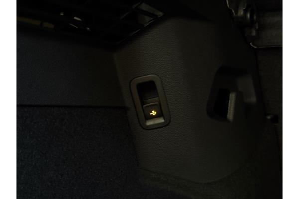 Volkswagen Golf GTI 2.0 TSI 265pk 2024, HPL-06-S