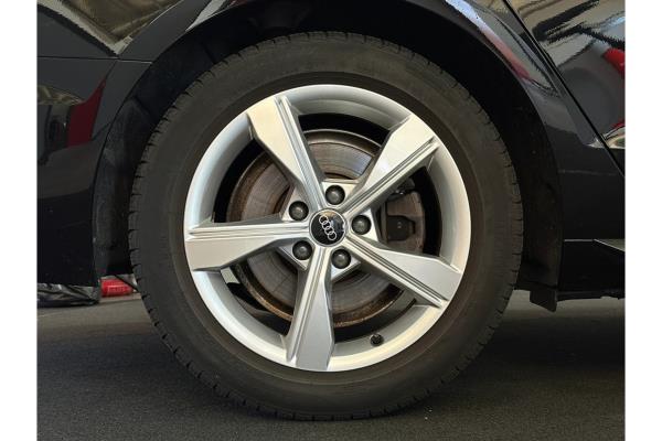 Audi A4 Avant 35 Advanced Edition TFSI 149pk 2023 (Origineel-NL), T-188-SB
