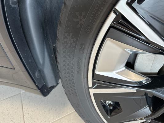 BMW iX3 High Executive Edition 80 kWh 286pk 2024 (Origineel-NL), Z-678-PR