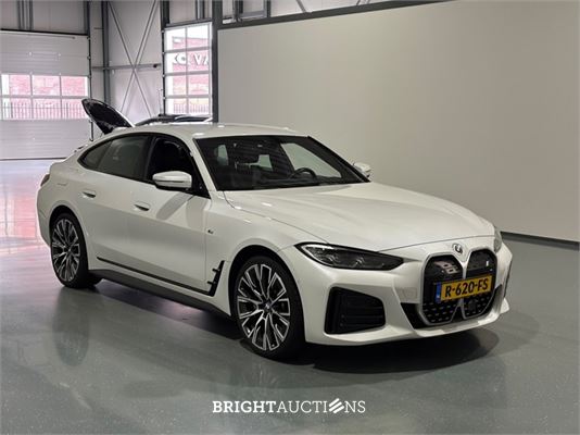 BMW i4 eDrive40 High Executive M-pakket 84 kWh 340pk 2022 (Origineel-NL), R-620-FS