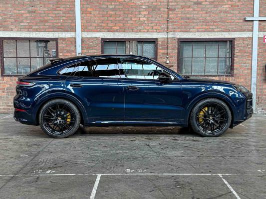 Porsche Cayenne Coupe 4.0 V8 S (1st owner) 474hp 2024 Manufacturer's Warranty
