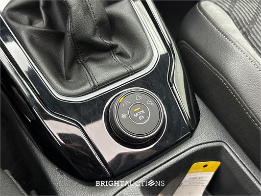 Volkswagen T-Roc 4Motion R-Line 2.0 TSI 191pk 2022, T-085-KT