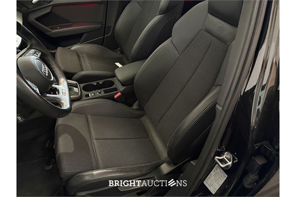 Audi A3 Sportback 35 edition one TFSI 149pk 2021 (Origineel-NL), L-566-DG
