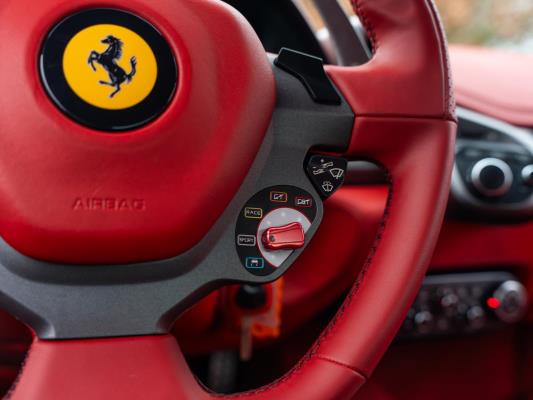 Ferrari 458 4.5 V8 Italia 578pk 2010, JHZ-39-P