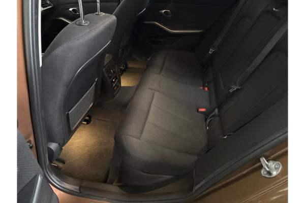 BMW 318d Executive Edition 149pk 2020 (Origineel-NL) 3-Serie, H-646-LJ