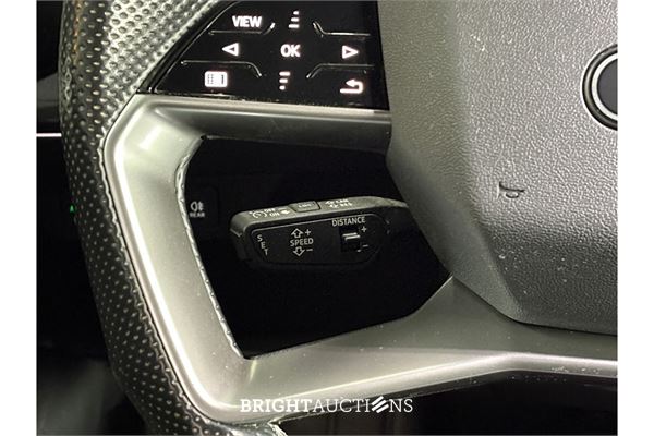 Audi Q4 35 Launch edition S Competition 55 kWh 2022 (Origineel-NL), P-141-FF