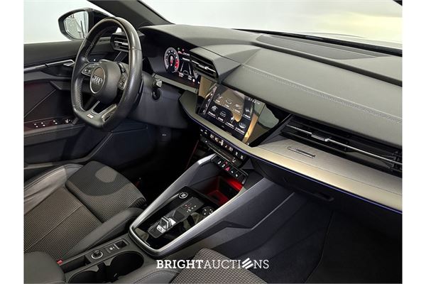 Audi A3 Sportback 35 edition one TFSI 149pk 2021 (Origineel-NL), L-566-DG