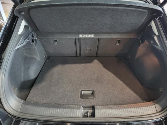 Volkswagen T-Roc Business 1.5 TSI 150pk 2021 (Origineel-NL), L-253-HG