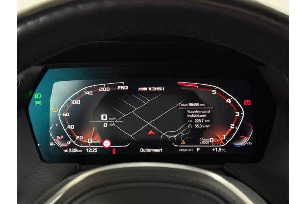 BMW M135 i Business Edition xDrive 306pk 2021 (Origineel-NL) 1-Serie, N-977-HZ