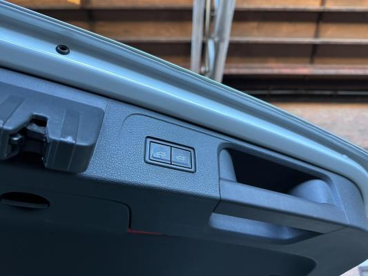 Volkswagen Passat Variant 1.4 TSI PHEV GTE Business 156pk 2021 (Origineel-NL+1e eigenaar), K-814-XG