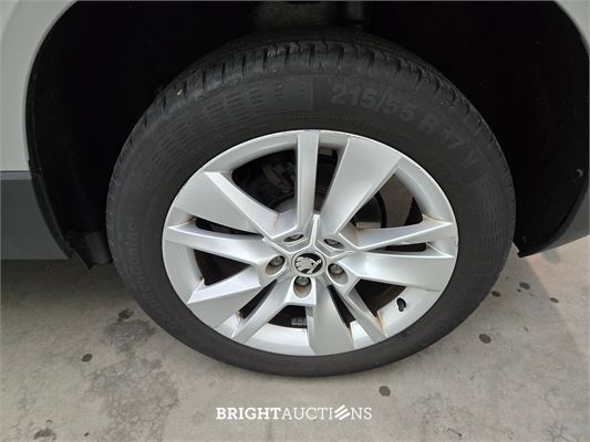 Škoda Karoq Business Edition Plus 1.0 TSI 110pk 2022 (Origineel-NL), N-869-PD