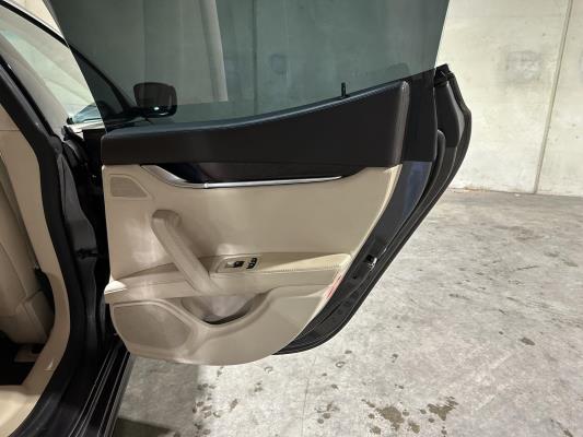 Maserati Ghibli 3.0 V6 330pk 2014 (Origineel-NL), 7-XBS-64