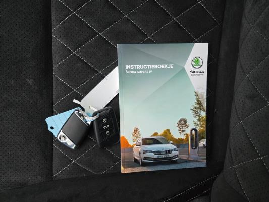 Škoda Superb Combi iV Sportline Business 1.4 TSI 272pk 2021 (Origineel-NL), N-498-TH