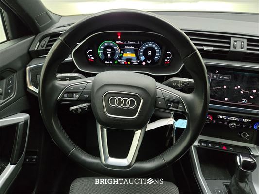 Audi Q3 45 e Advanced edition TFSI 266pk 2022 (Origineel-NL), R-270-FF