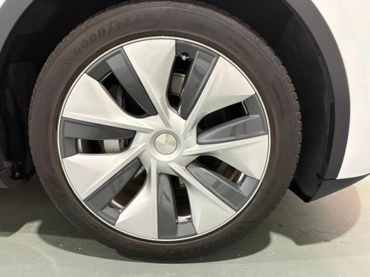 Tesla Model Y RWD 58 kWh 238pk 2023 (Origineel-NL), T-886-GX