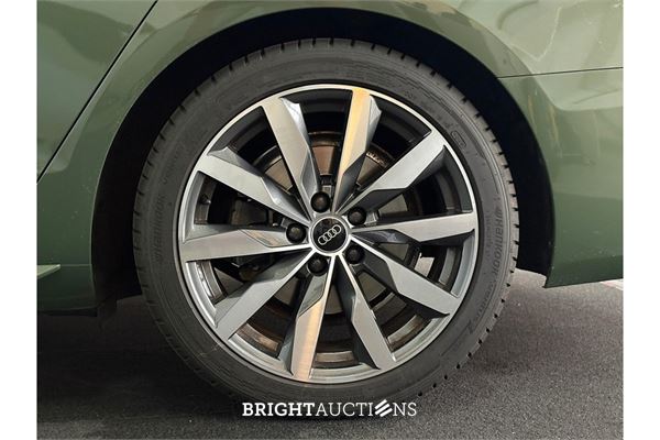 Audi A4 35 S edition Competition TFSI 149pk 2023 (Origineel-NL), X-994-BX