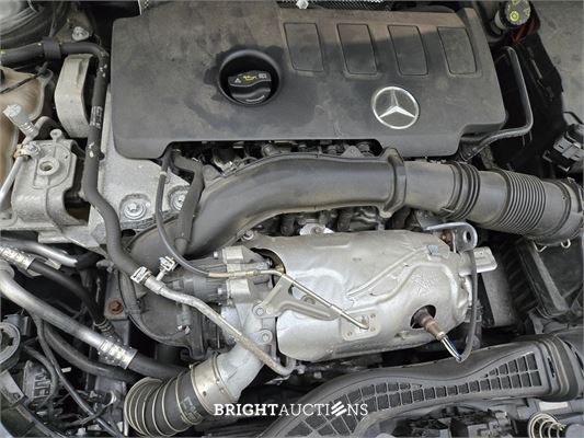 Mercedes-Benz A250 Advantage 4MATIC 225pk 2019 A-klasse, S-204-ZF