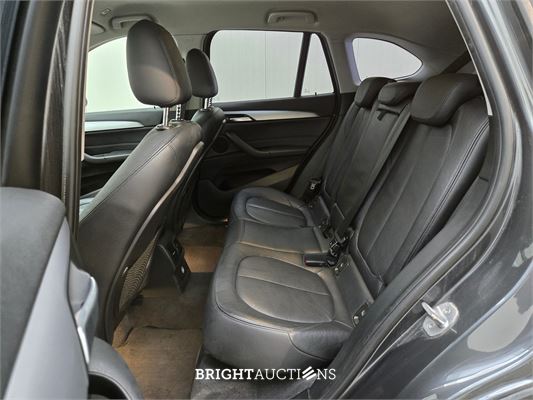 BMW X1 sDrive18d Corporate Lease Essential 150pk 2016 (Origineel-NL), HZ-429-Z