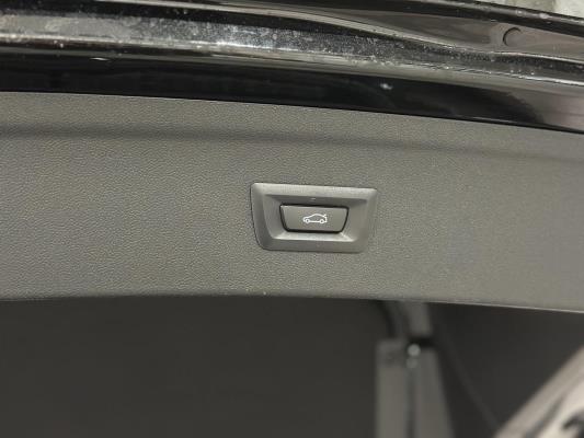 BMW iX xDrive40 Executive 77 kWh 326pk 2023 (Origineel-NL), T-756-HD