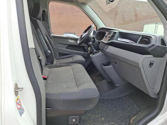 Volkswagen Transporter 2.0 TDI L1H1 26 Economy Business 90 pk 2021, VJN-72-V