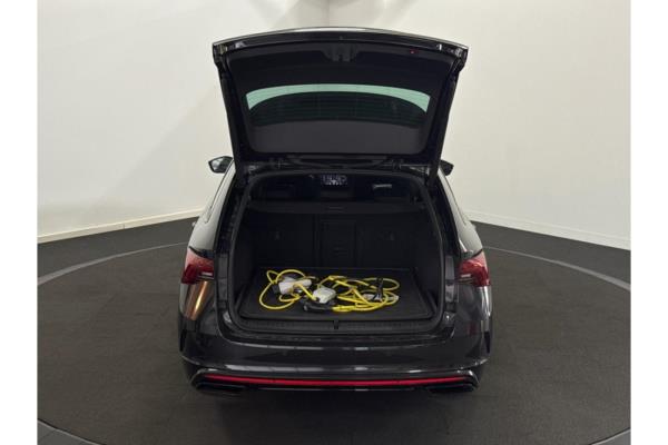 Škoda Octavia Combi RS iV PHEV Business 1.4 TSI 258pk 2021 (Origineel-NL), N-280-KK