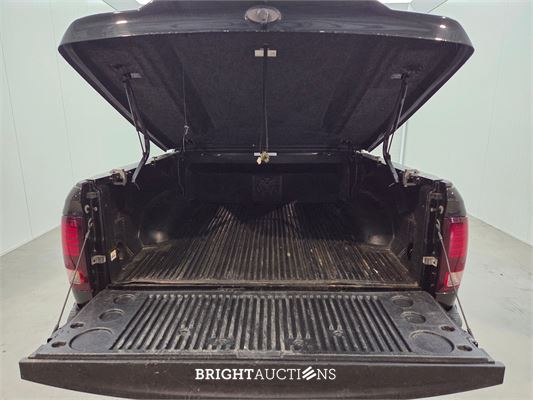Dodge Ram 1500 4x4 Quad Cab 6'4 Sport 5.7 V8 402pk 2017 (Origineel-NL), VZ-088-G