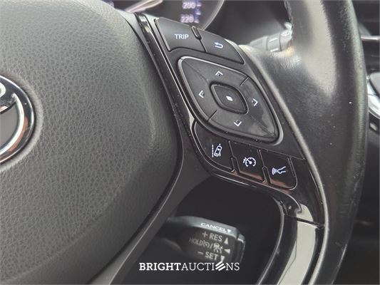 Toyota C-HR Hybrid Executive 1.8 170pk 2018 (Origineel-NL), TR-575-N