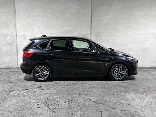 BMW 225xe Active Tourer iPerformance High Executive 2-serie 136pk 2019, P-518-JD