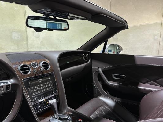 Bentley Continental GTC 4.0 V8 507hp 2013