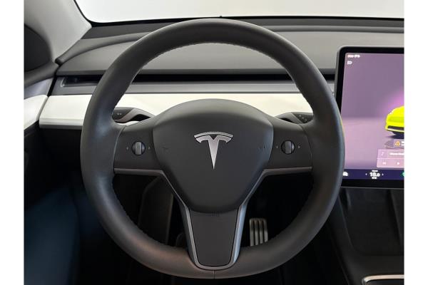 Tesla Model Y Performance AWD 75 kWh 462pk 2023 (Origineel-NL), S-849-RZ