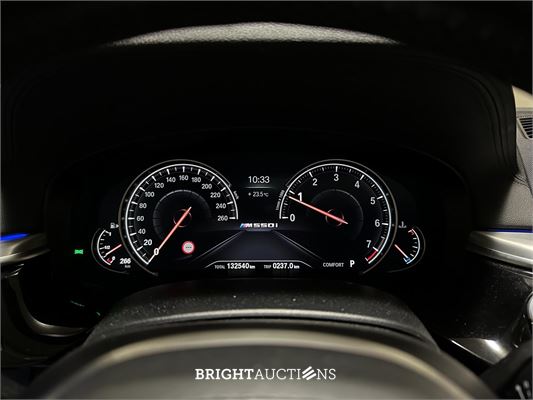 BMW M550i xDrive High Executive 462pk 2018 5-serie, KKP-44-R