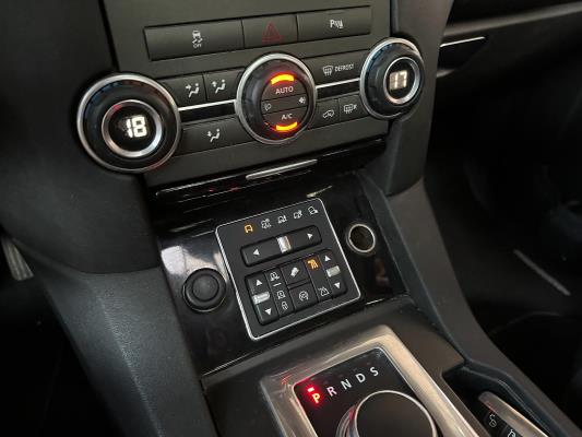 Land Rover Discovery 4 3.0 SDV6 SE HSE 256pk 2015, VNJ-87-T