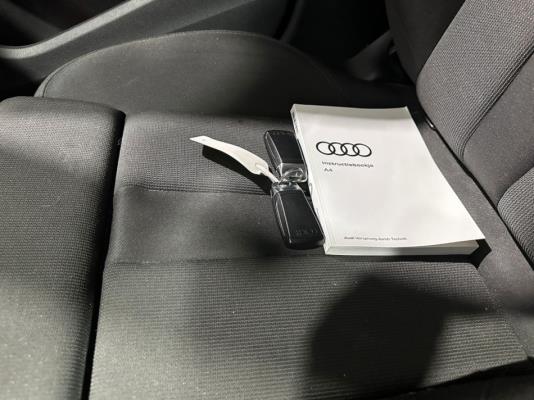 Audi A4 Avant 35 Advanced Edition TFSI 150pk 2022 (Origineel-NL), R-865-GR