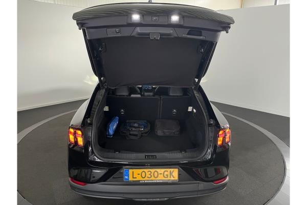 Ford Mustang RWD 75 kWh 258pk 2021 (Origineel-NL), L-030-GK