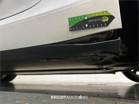 Tesla Model 3 RWD 60 kWh 283pk 2023 (Origineel-NL), S-157-TN